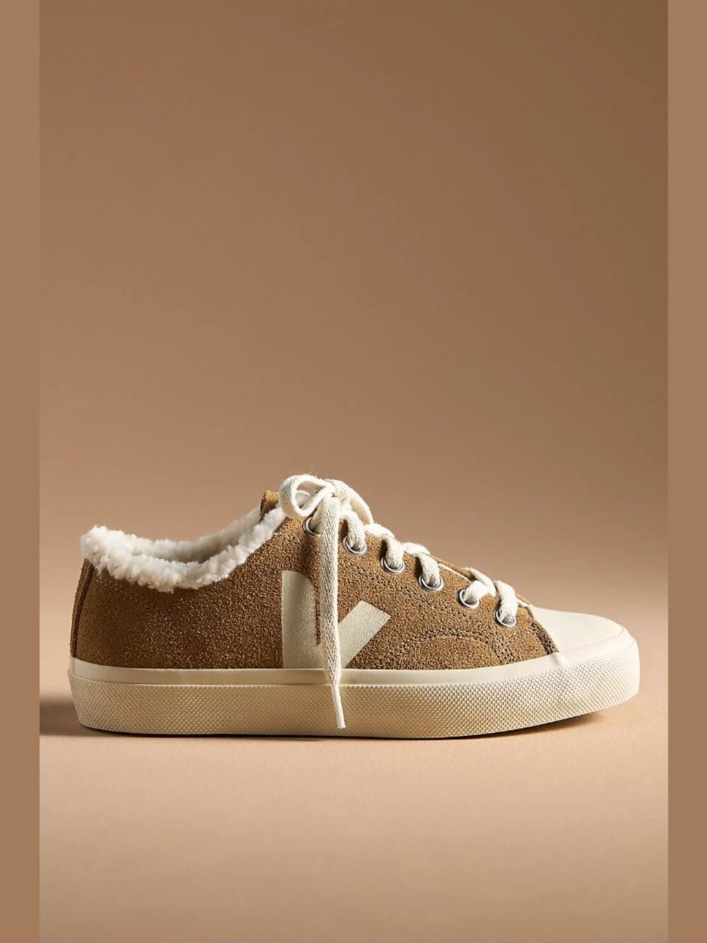 NEW Veja Size EU 41/ US 10-10.5 Women's Wata II Low Winter Sneakers, Tent Pierre